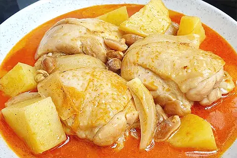 เมนูเด็ด-สูตรอาหาร แกง มัสมั่นไก่ แกงกะทิ อาหารไทย รสชาติจัดจ้าน