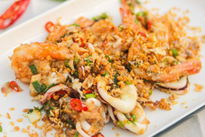 ทะเลคั่วพริกเกลือ